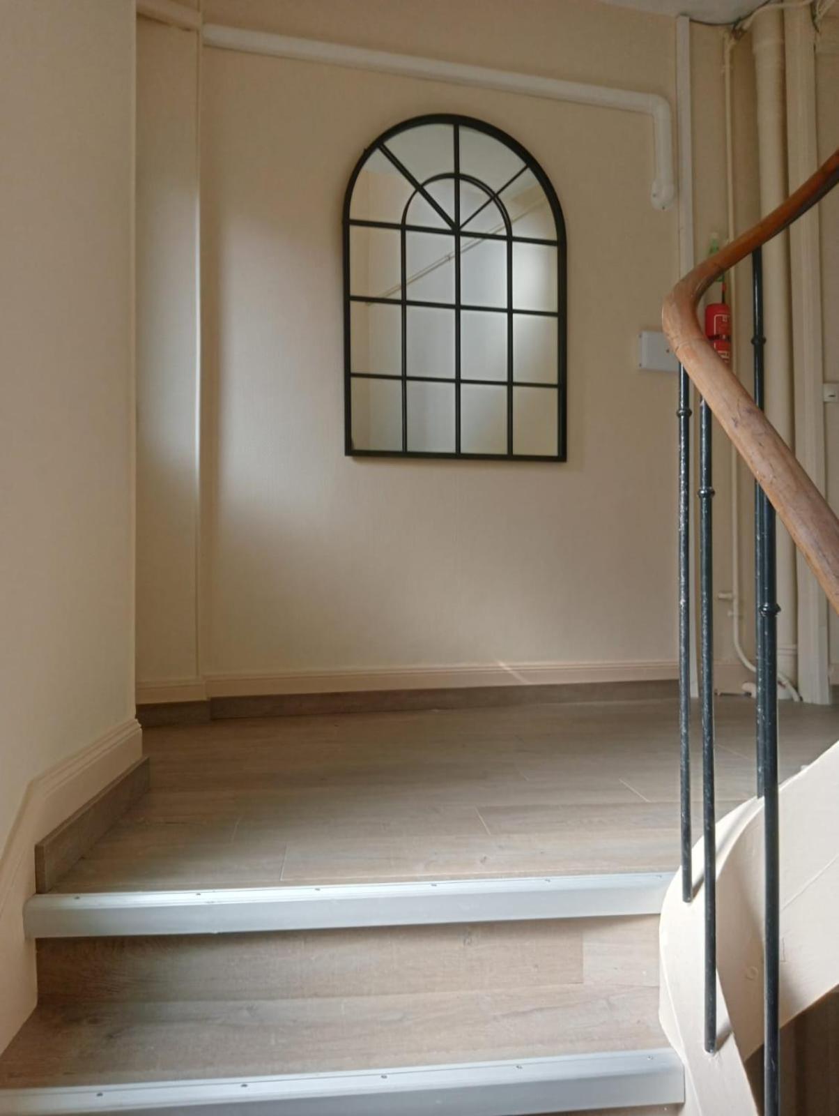 Appartement Le Charme Des Berceaux à Épernay Extérieur photo